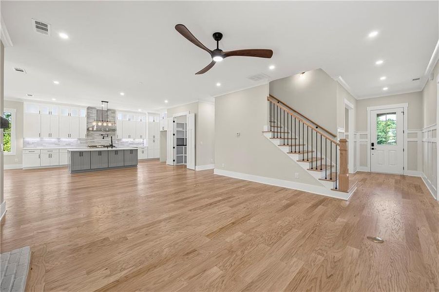 Spacious, unfurnished interior of a new home in , Marietta (Image 79).