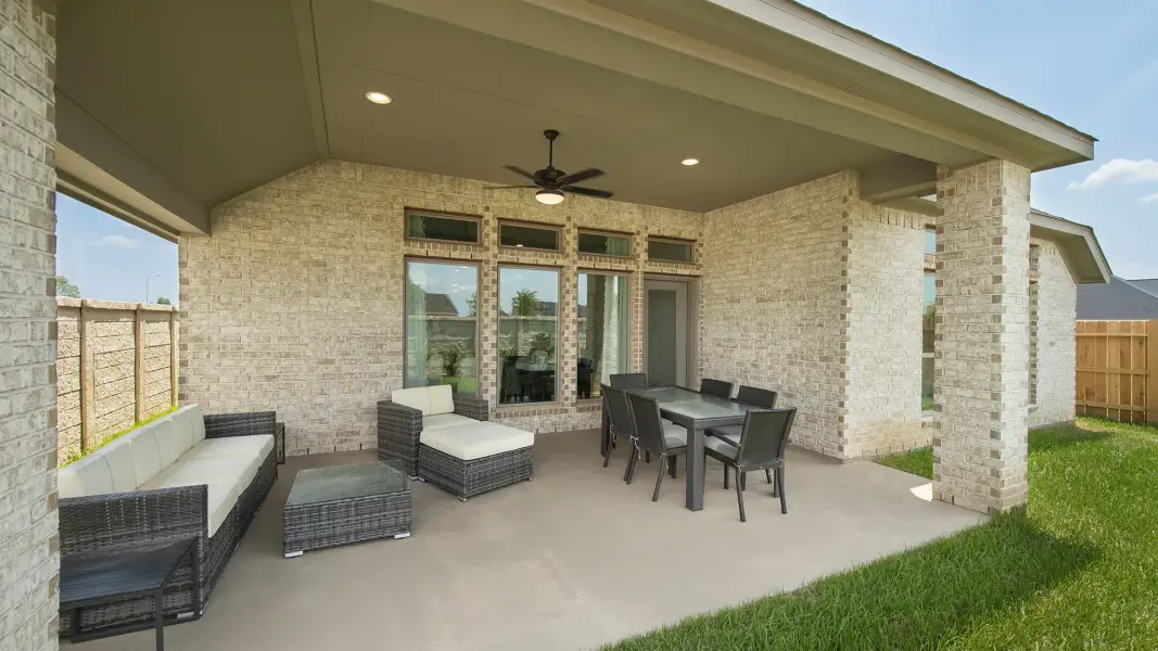 Exterior details and patio area of a home in Sweetgrass, Haslet (Image 29).