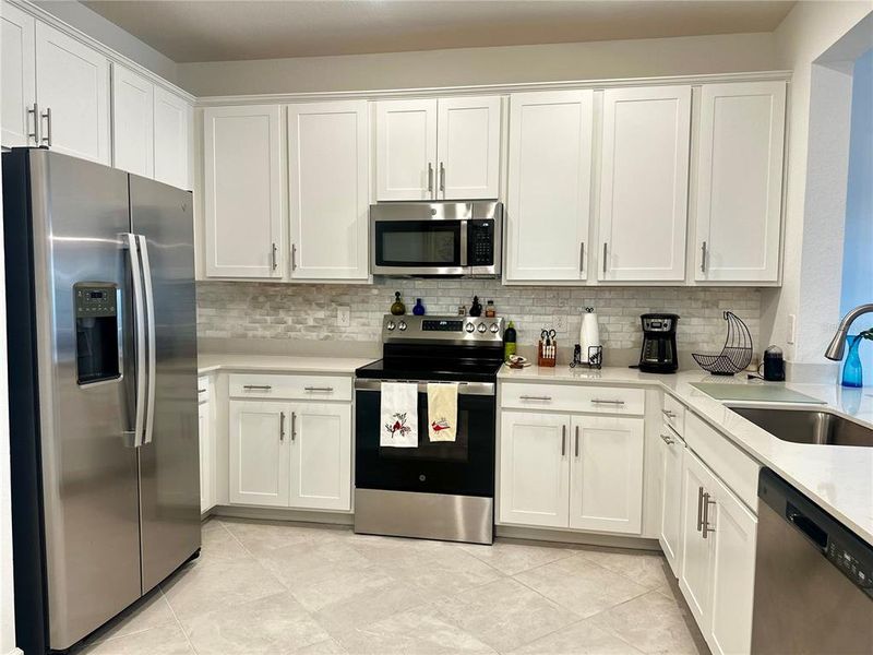 Furnished interior view inside a new home in , Englewood (Image 5).