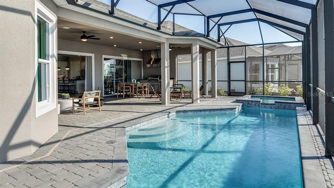 Exterior details and patio area of a home in Esplanade at Center Lake Ranch, St. Cloud (Image 23).