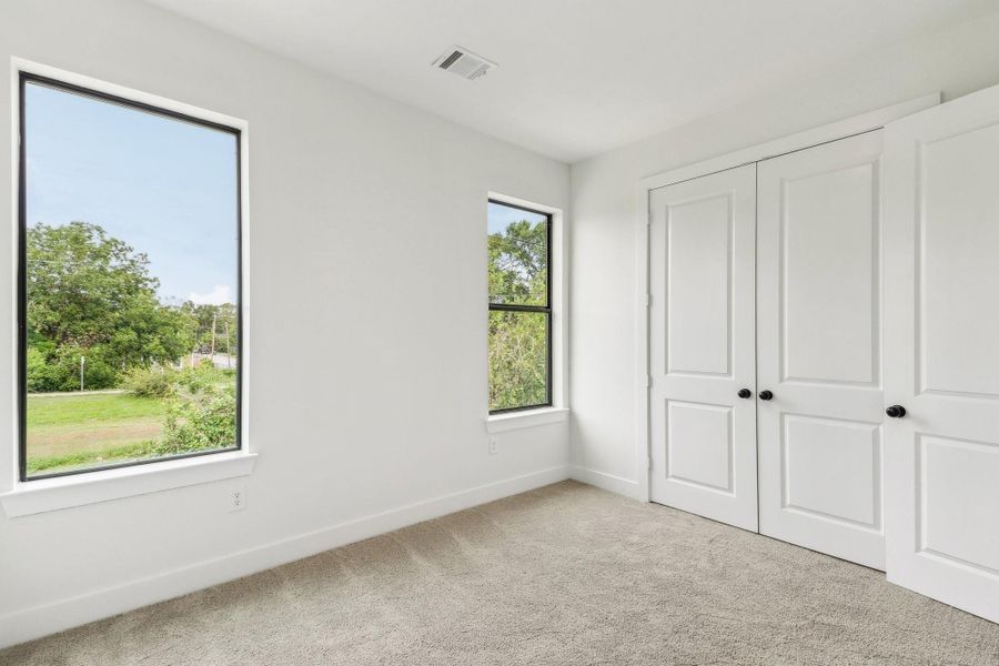 2nd. bedroom.