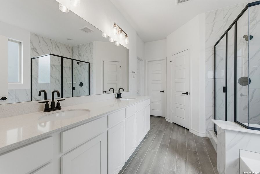 Furnished interior view inside a new home in Lily Springs, Seguin (Image 5).