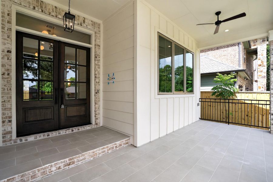 Exterior details and patio area of a home in , Houston (Image 24).