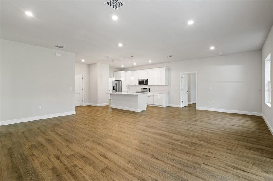 Spacious, unfurnished interior of a new home in SummerCrest, Ocala (Image 15).