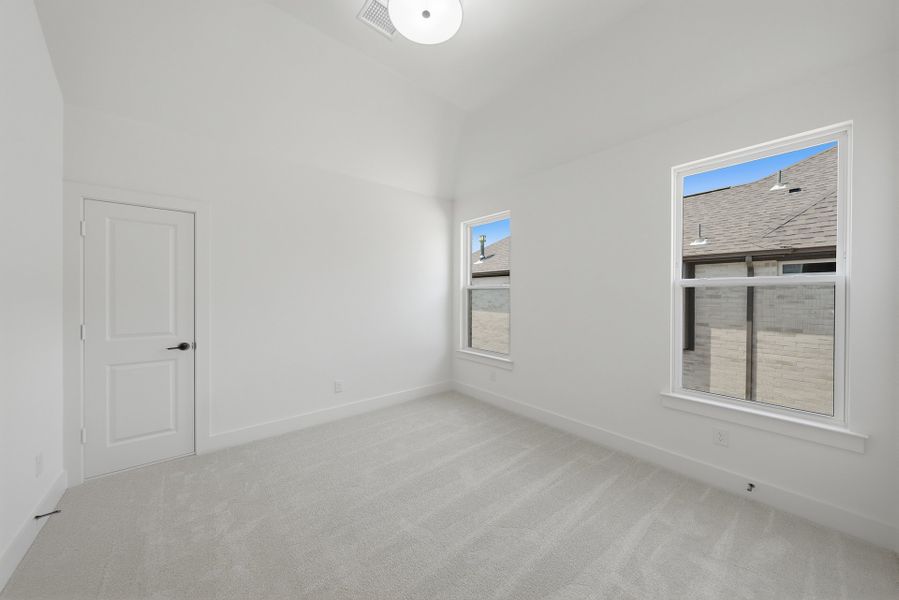 Spacious, unfurnished interior of a new home in Estates at Rockhill, Frisco (Image 32). Spacious, unfurnished interior of a new home in Estates at Rockhill, Frisco (Image 32).