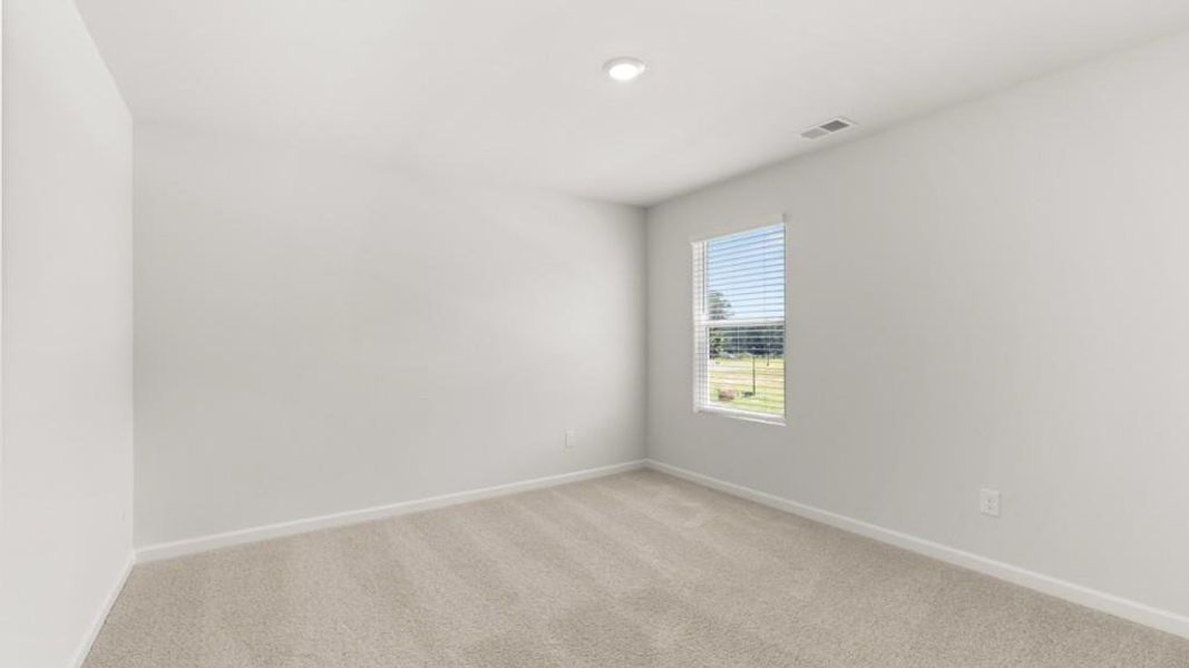 Spacious, unfurnished interior of a new home in Northwoods at Mirror Lake, Villa Rica (Image 24).