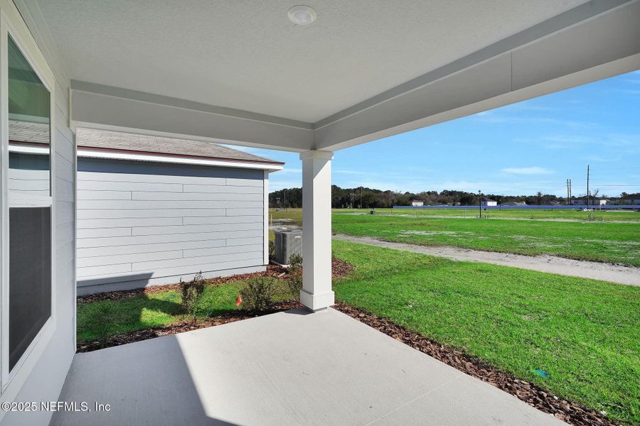 Exterior details and patio area of a home in Wells Landing, Jacksonville (Image 2). Exterior details and patio area of a home in Wells Landing, Jacksonville (Image 2).