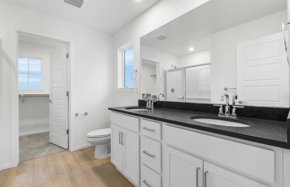 Furnished interior view inside a new home in Wolf Creek Run West, Strasburg (Image 10). Furnished interior view inside a new home in Wolf Creek Run West, Strasburg (Image 10).