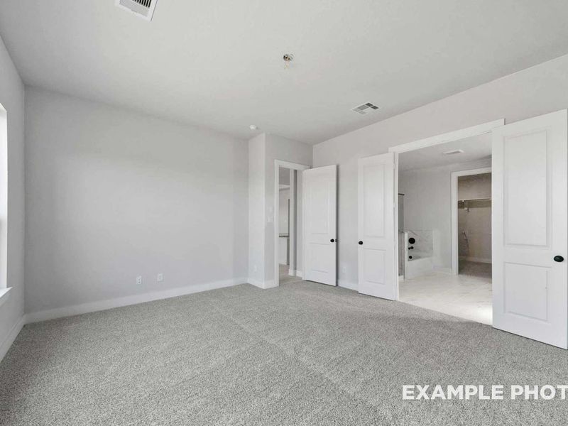 Spacious, unfurnished interior of a new home in Lago Mar, Texas City (Image 21). Spacious, unfurnished interior of a new home in Lago Mar, Texas City (Image 21).