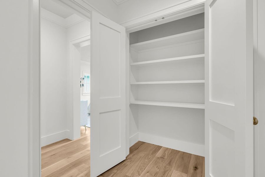 Spacious, unfurnished interior of a new home in , Mount Pleasant (Image 23).