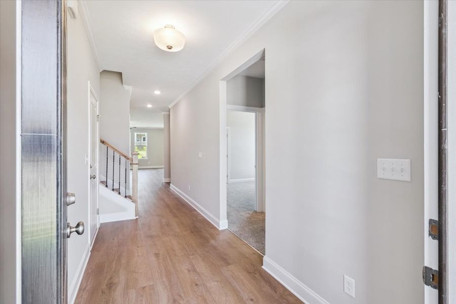 Spacious, unfurnished interior of a new home in Windsor, North Augusta (Image 15).