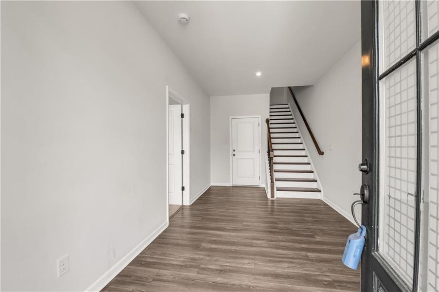 Spacious, unfurnished interior of a new home in , Lawrenceville (Image 21).
