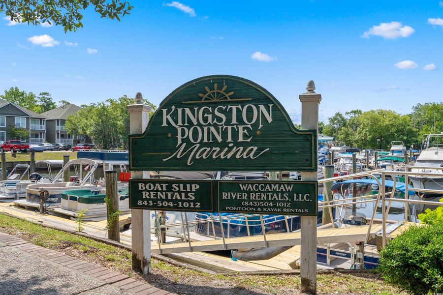 Image 29 of a home in Beach Gardens.