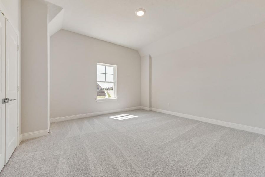 Spacious, unfurnished interior of a new home in South Pointe, Mansfield (Image 39). Spacious, unfurnished interior of a new home in South Pointe, Mansfield (Image 39).