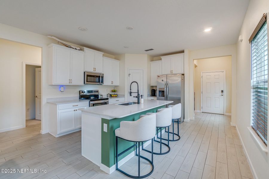 Furnished interior view inside a new home in St Augustine Lakes: St Augustine Lakes 40S, St. Augustine (Image 14).