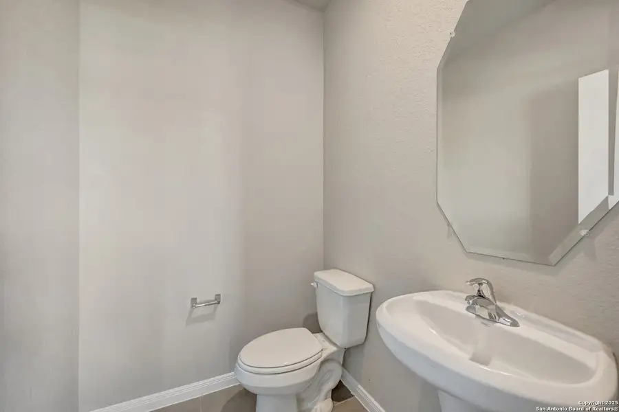 Furnished interior view inside a new home in Park Place, New Braunfels (Image 6).