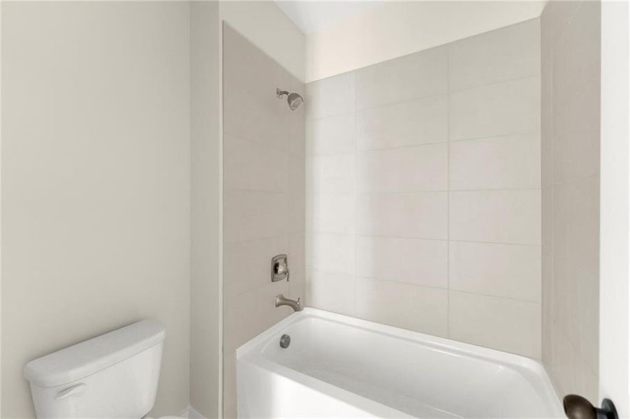 Furnished interior view inside a new home in Hillgrove Preserve, Powder Springs (Image 14).