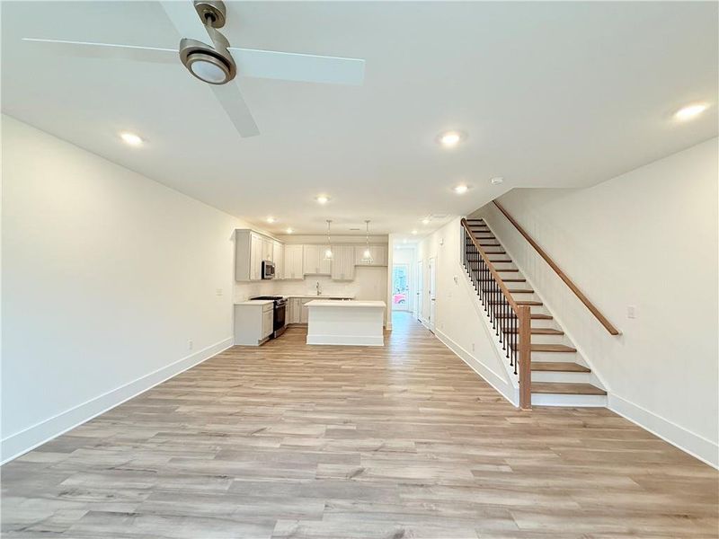 Spacious, unfurnished interior of a new home in Park Vue, Atlanta (Image 17). Spacious, unfurnished interior of a new home in Park Vue, Atlanta (Image 17).