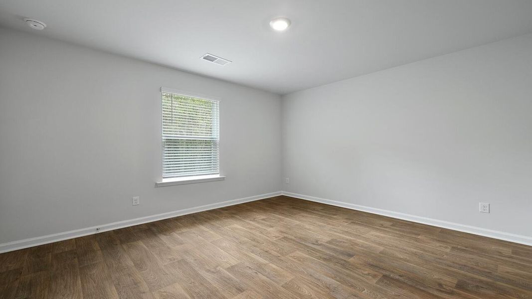 Spacious, unfurnished interior of a new home in Center Pointe, Santee (Image 21).