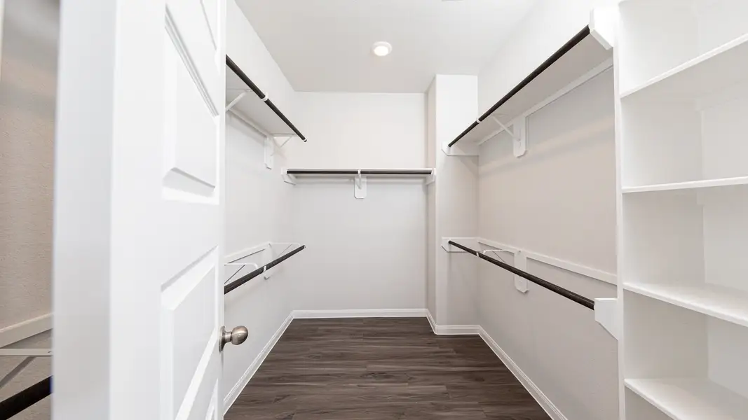 Image 27 representing the The Lakewood by Legend Homes in Cinco Lakes, San Antonio, TX. Image 27 representing the The Lakewood by Legend Homes in Cinco Lakes, San Antonio, TX.