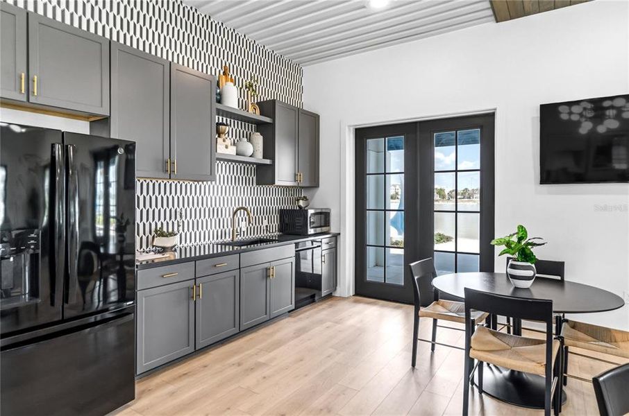 Furnished interior view inside a new home in Emerald Landing at Waterside at Lakewood Ranch – Cottage Series, Sarasota (Image 51). Furnished interior view inside a new home in Emerald Landing at Waterside at Lakewood Ranch – Cottage Series, Sarasota (Image 51).