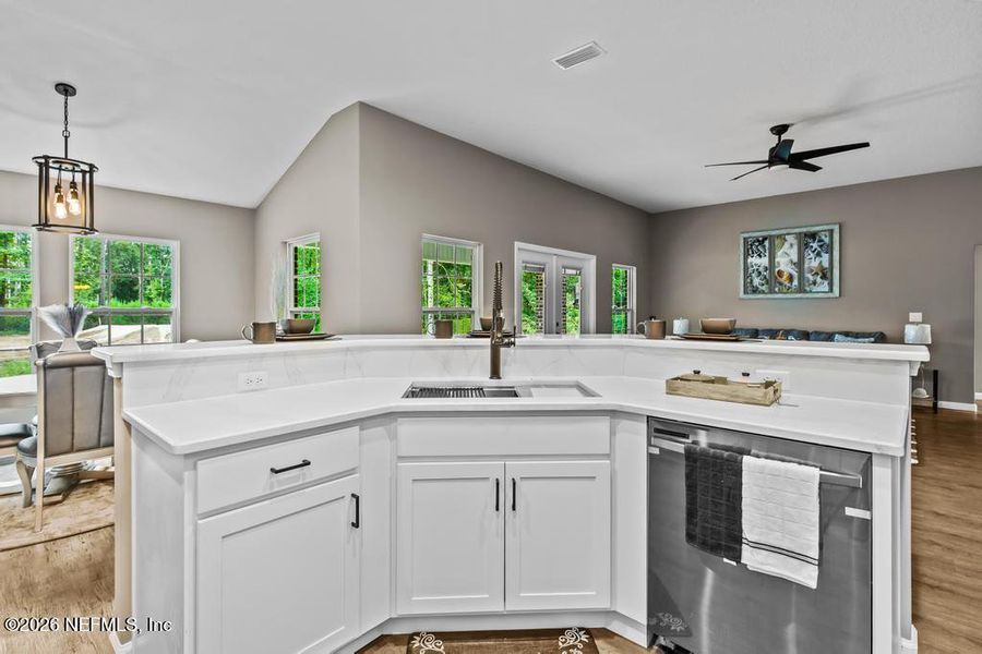 Furnished interior view inside a new home in , Callahan (Image 8).