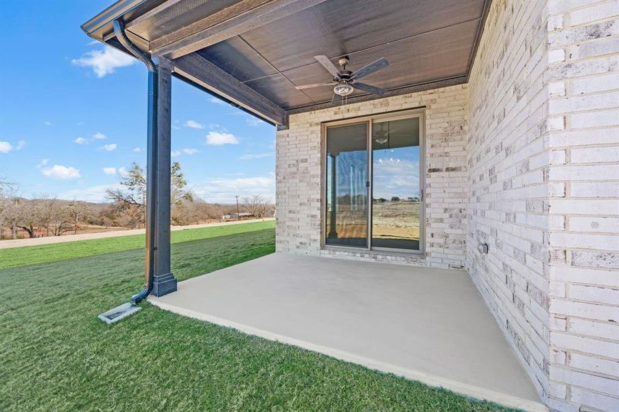 Exterior details and patio area of a home in Rocky Top Ranch, Reno (Image 26).