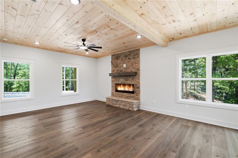 Spacious, unfurnished interior of a new home in , Ranger (Image 41).