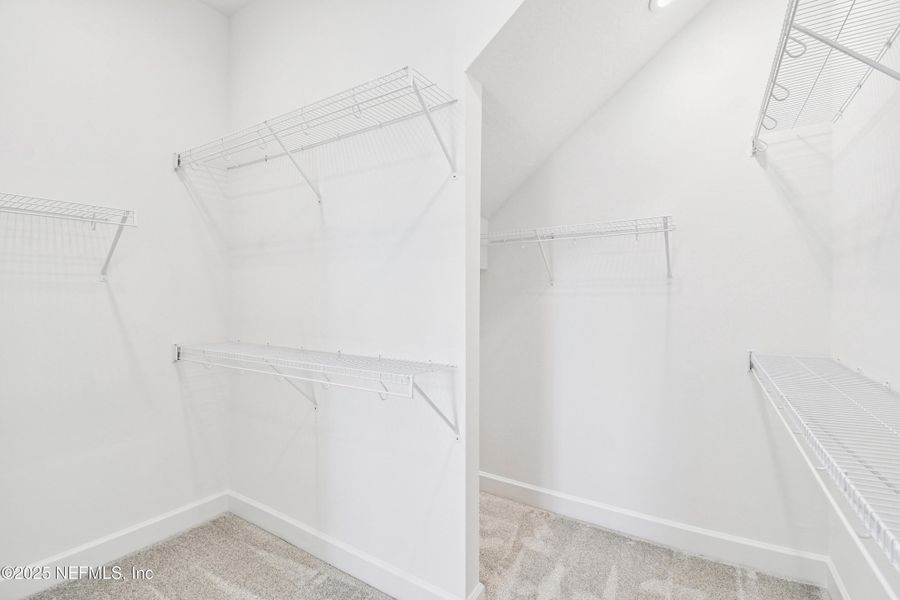 Spacious, unfurnished interior of a new home in Crosswinds 40’, Ponte Vedra (Image 23).