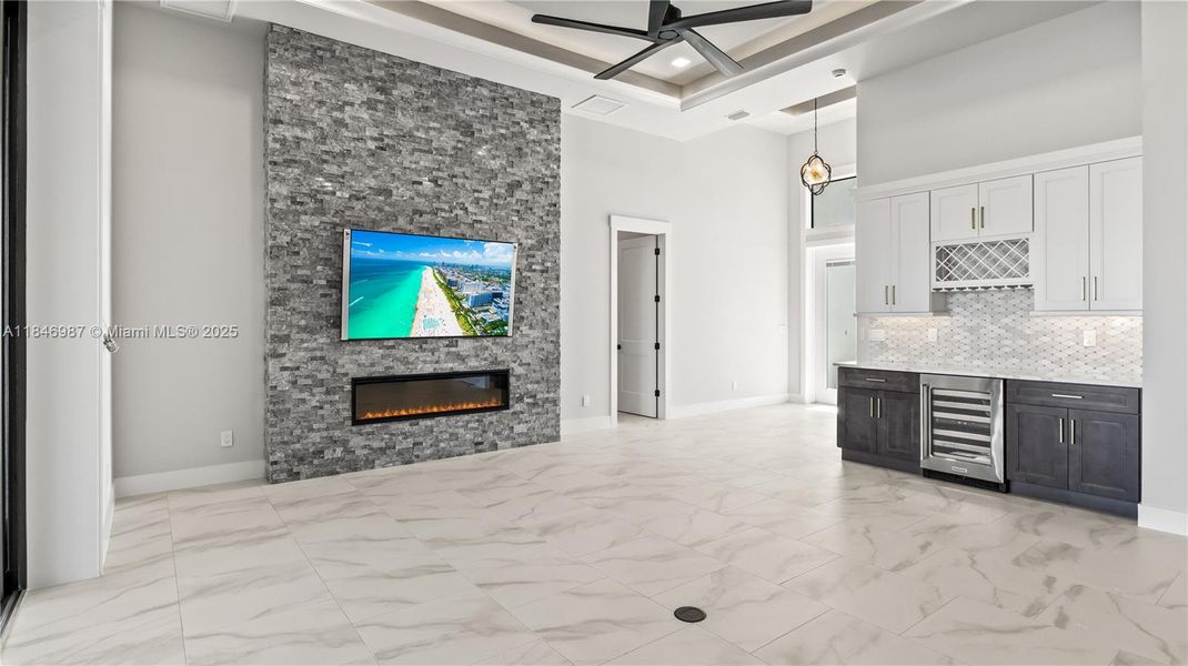 Furnished interior view inside a new home in , Cape Coral (Image 5). Furnished interior view inside a new home in , Cape Coral (Image 5).