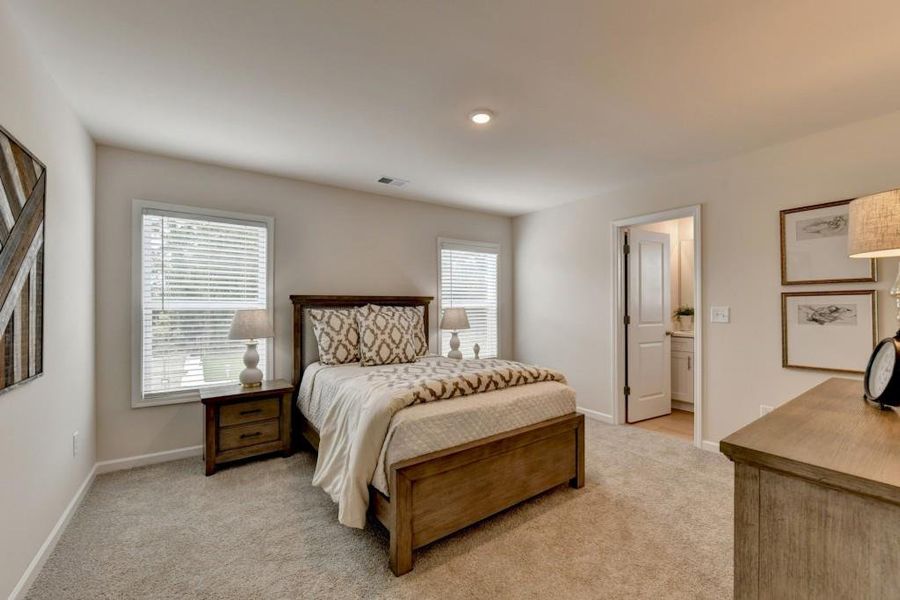 Furnished interior view inside a new home in Magnolia Grove, Mableton (Image 52). Furnished interior view inside a new home in Magnolia Grove, Mableton (Image 52).