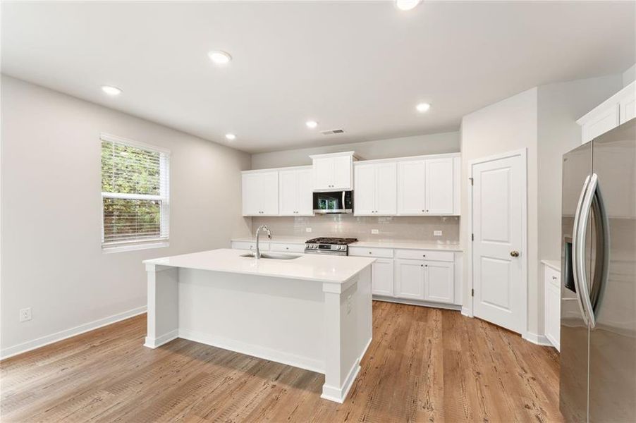 Furnished interior view inside a new home in Hawthorne Reserve, Dallas (Image 9).