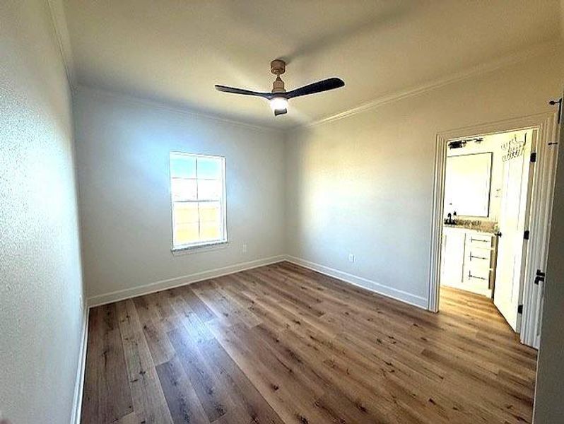 Spacious, unfurnished interior of a new home in , Abilene (Image 28).