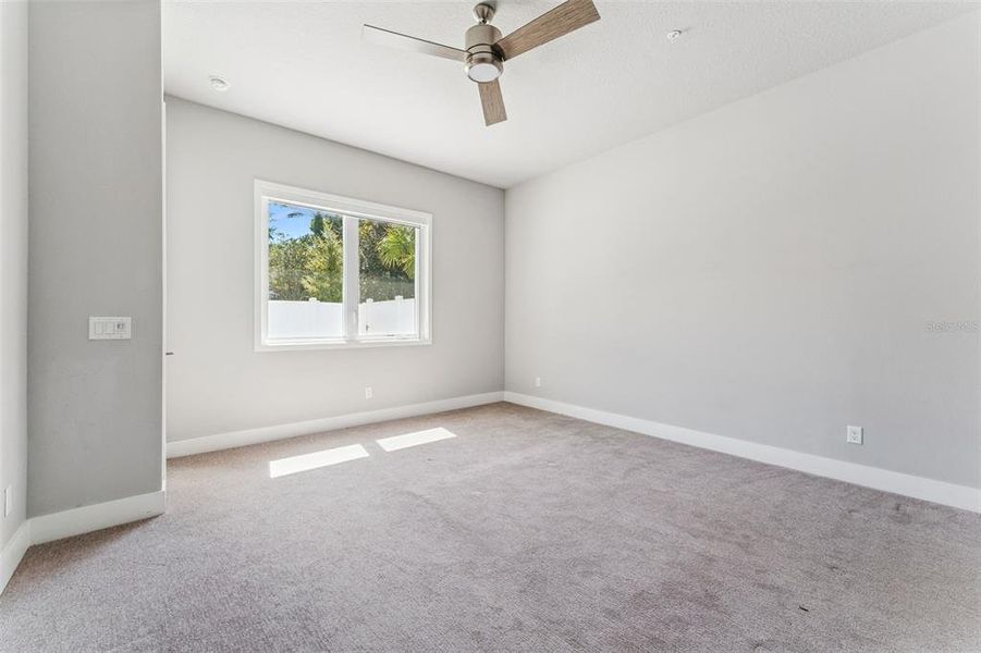 Spacious, unfurnished interior of a new home in , Kissimmee (Image 16).