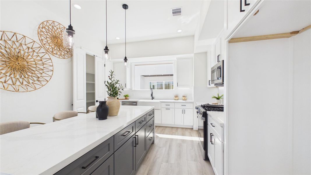 Furnished interior view inside a new home in , Houston (Image 33). Furnished interior view inside a new home in , Houston (Image 33).