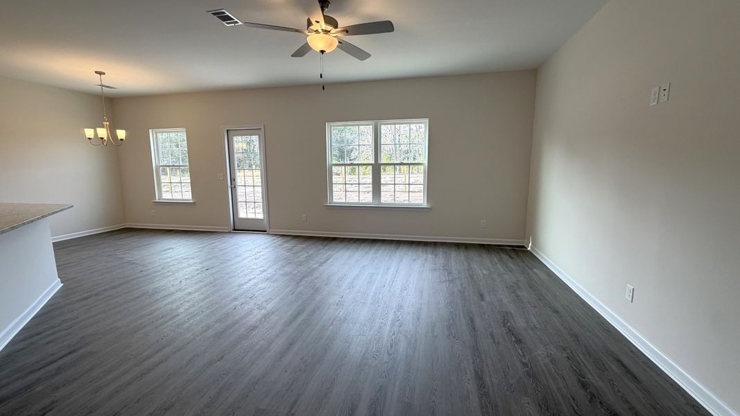 Spacious, unfurnished interior of a new home in Grand Reserve, Hinesville (Image 12).