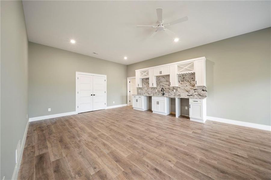 Spacious, unfurnished interior of a new home in , Talking Rock (Image 25).
