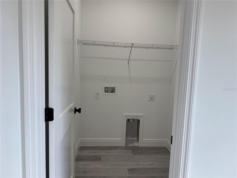 Spacious, unfurnished interior of a new home in , Ocala (Image 23).