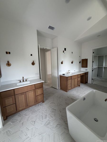 Image 36 of a home in . Image 36 of a home in .