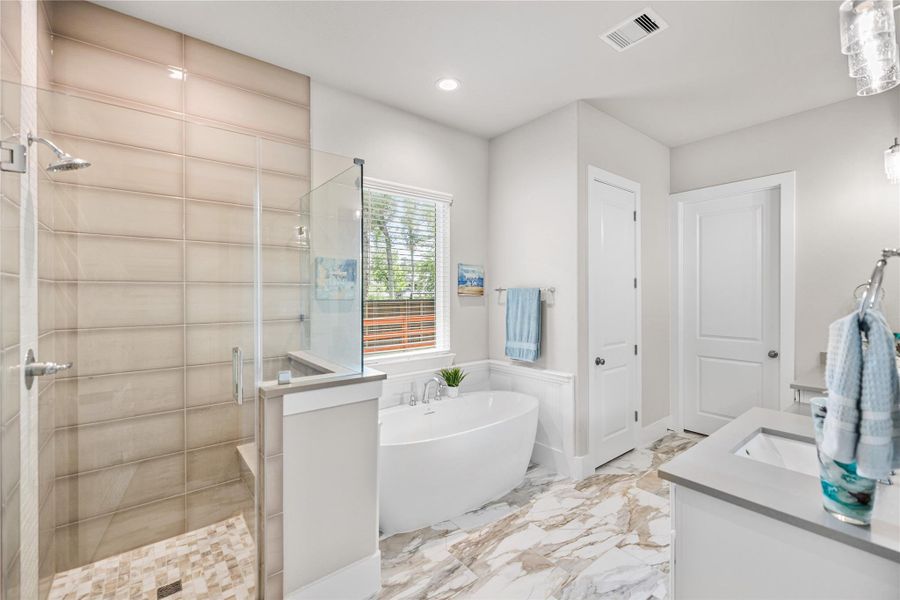 Furnished interior view inside a new home in Ridgelake Shores, Montgomery (Image 14).