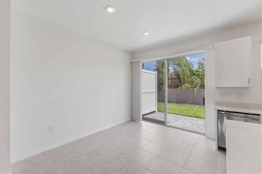 Spacious, unfurnished interior of a new home in Brixton, St. Cloud (Image 10).