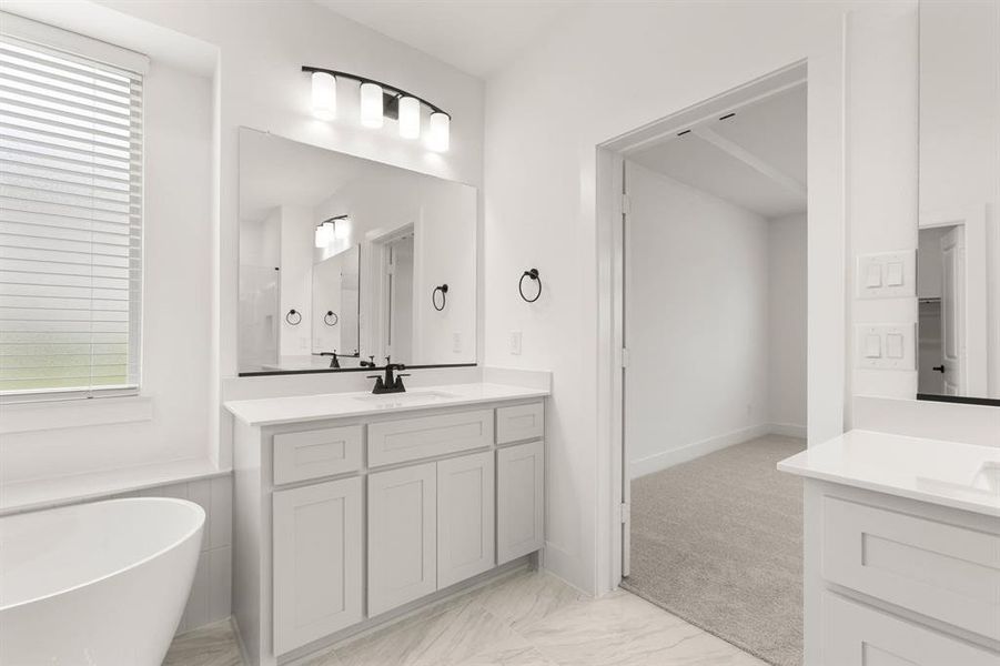 520 Elias-Primary Suite-5
