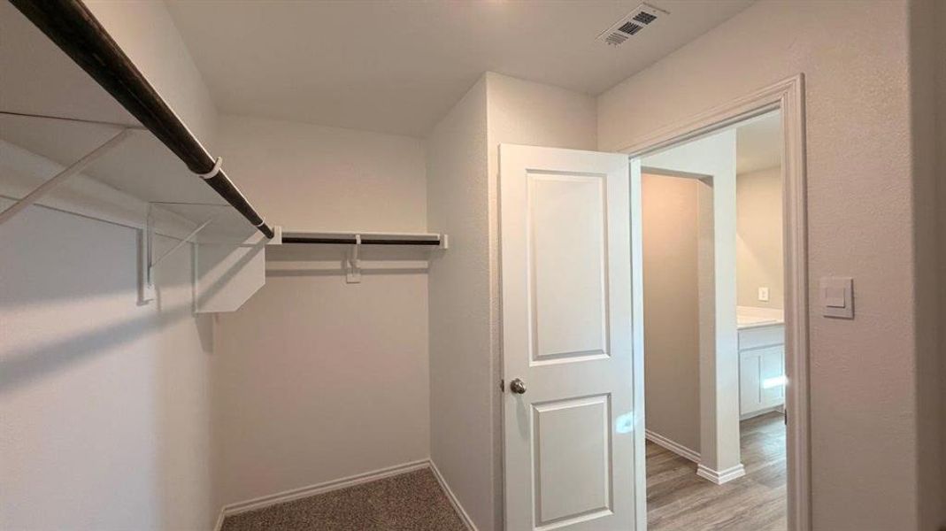 Spacious, unfurnished interior of a new home in Rosewood at Beltmill, Fort Worth (Image 14). Spacious, unfurnished interior of a new home in Rosewood at Beltmill, Fort Worth (Image 14).