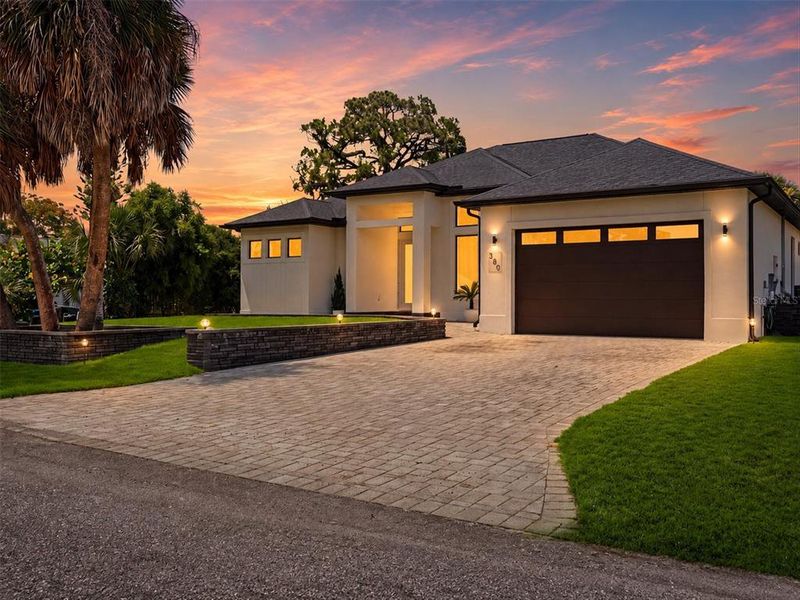 Front exterior of a new home in , Venice, FL, highlighting curb appeal (Image 1). Front exterior of a new home in , Venice, FL, highlighting curb appeal (Image 1).