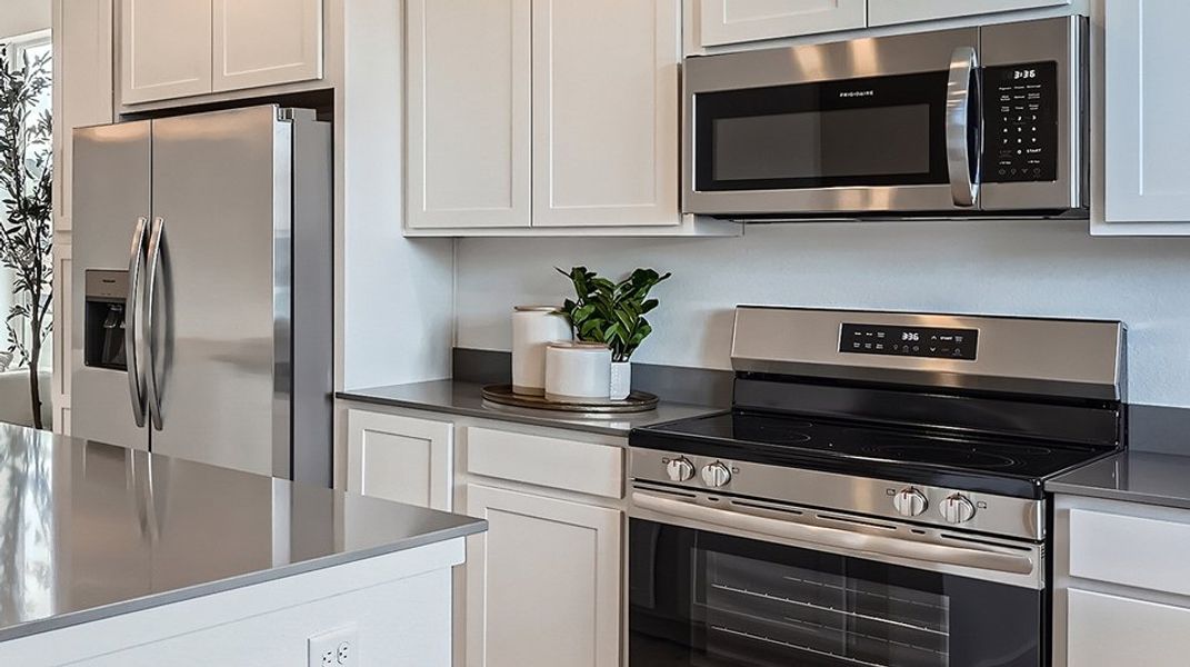 071125 306 Plan306 Kitchen 2of3 F1 Base2