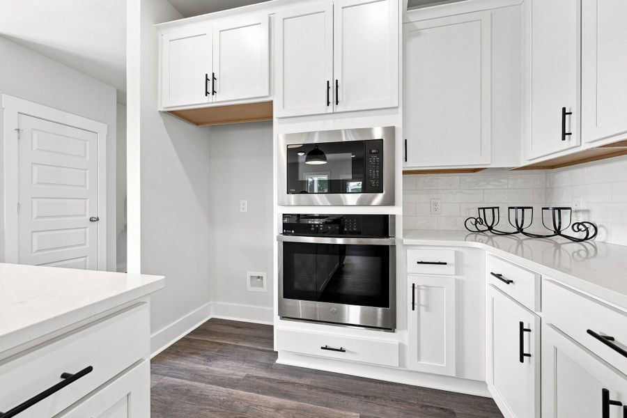 Furnished interior view inside a new home in Golden Gate, High Point (Image 12).