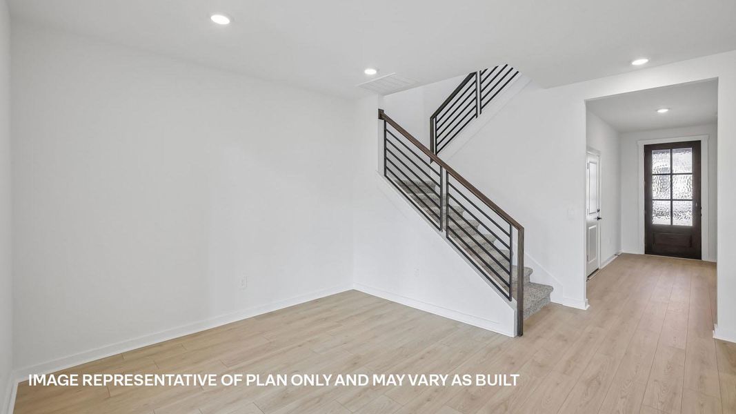 Spacious, unfurnished interior of a new home in Rosenbusch Ranch, Leander (Image 19).