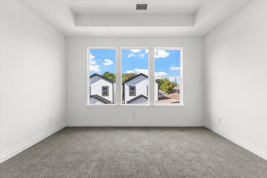 Spacious, unfurnished interior of a new home in , Houston (Image 33).