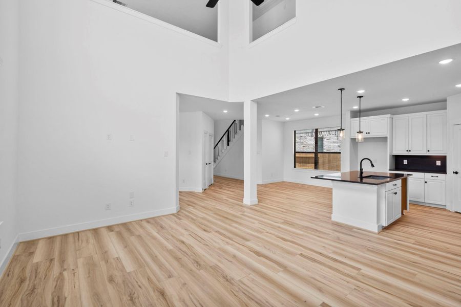 Spacious, unfurnished interior of a new home in Evergreen, Conroe (Image 25). Spacious, unfurnished interior of a new home in Evergreen, Conroe (Image 25).