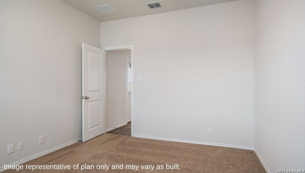 Spacious, unfurnished interior of a new home in Applewood, San Antonio (Image 17). Spacious, unfurnished interior of a new home in Applewood, San Antonio (Image 17).